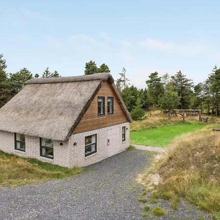 Dom wakacyjny 2 Bedroom Awesome In Romo Toftum (Syddanmark)